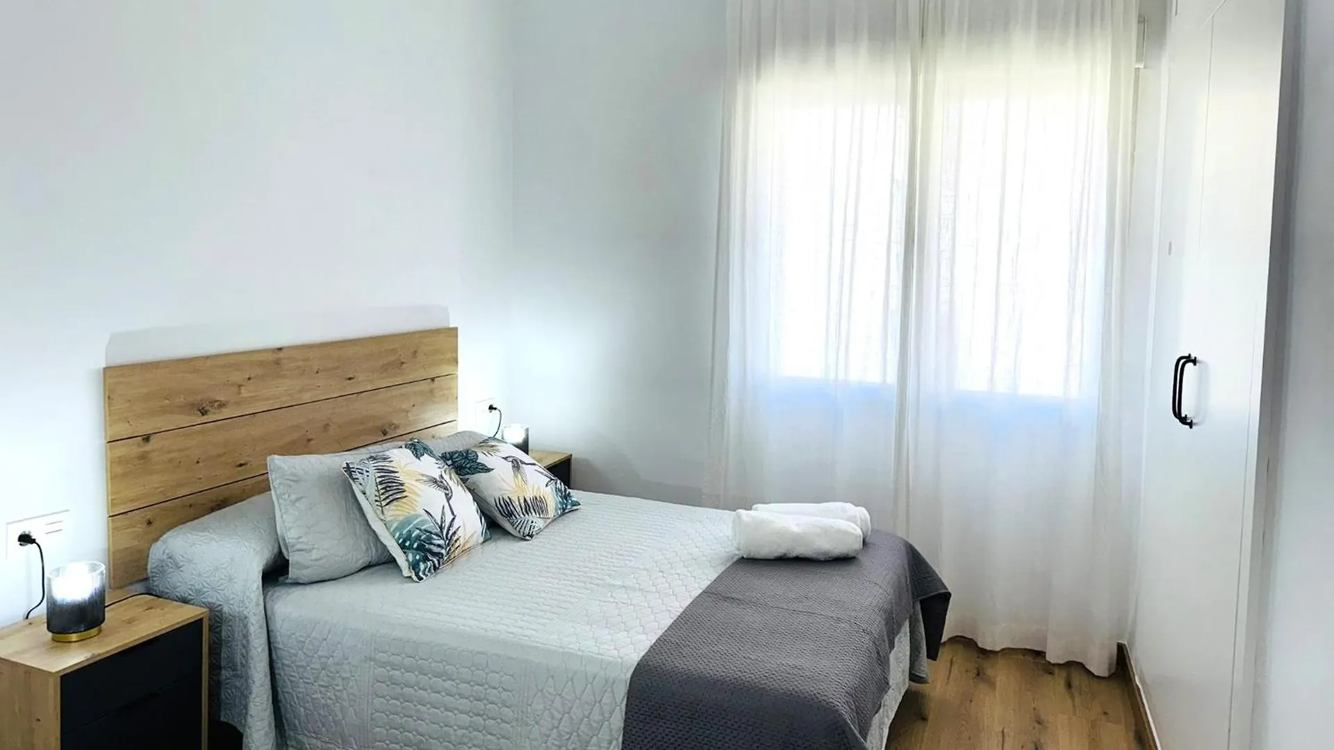 Grazaries -Piso Centrico Granada- Apartment